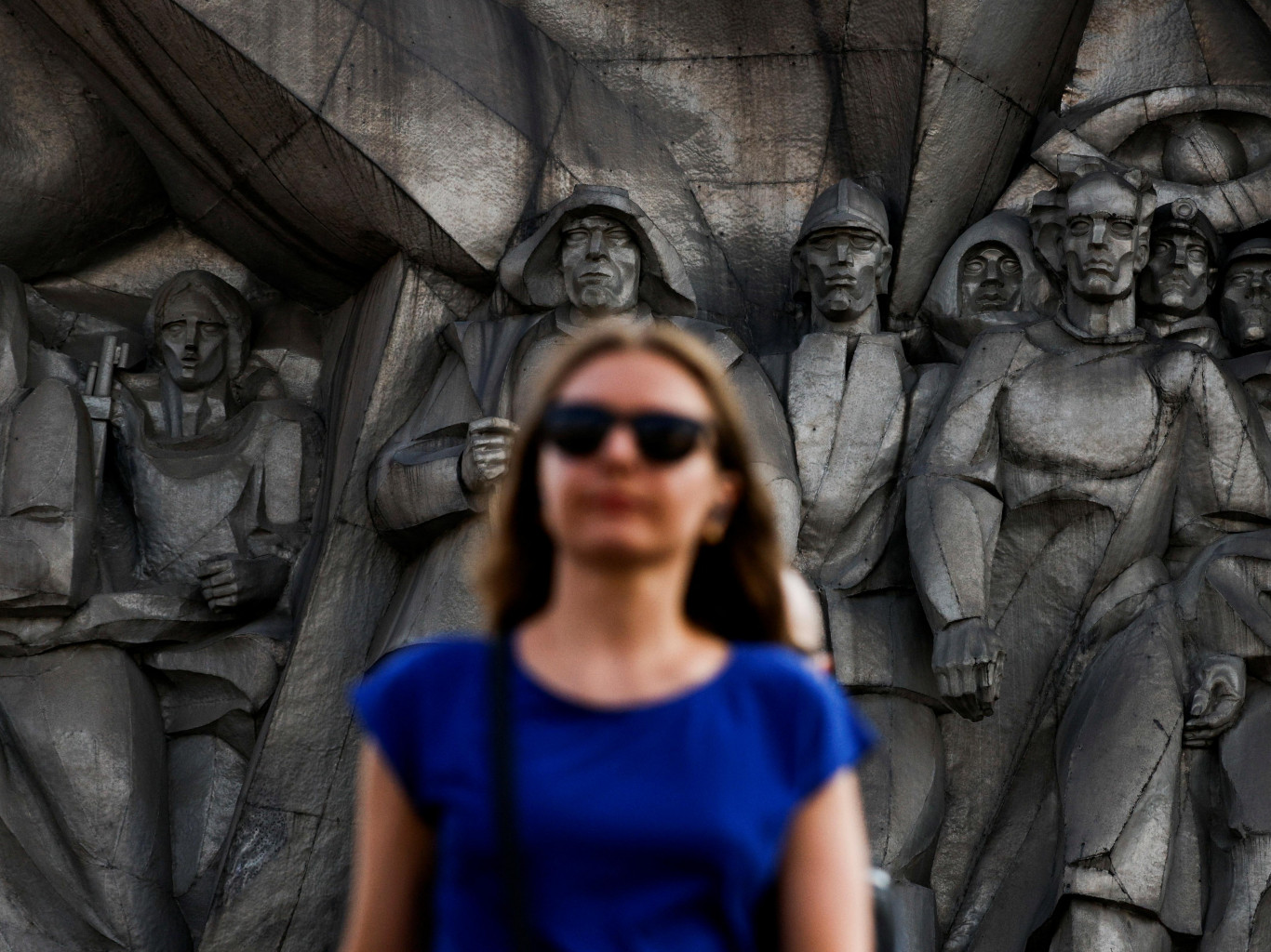 Belarusians are Increasingly Receiving Information from State Media, Press Club Survey Says. Fake News Exposed by Media IQ 