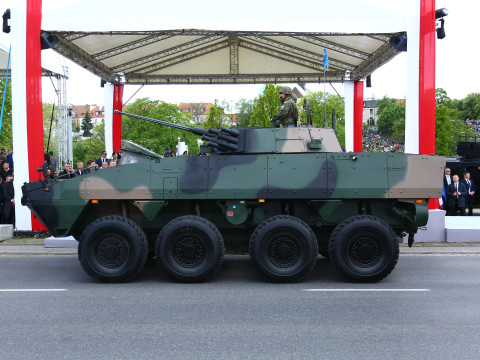 Fact check: Columnist Gorin's false claim that Poland to buy weapons for €137 million allocated by the EU