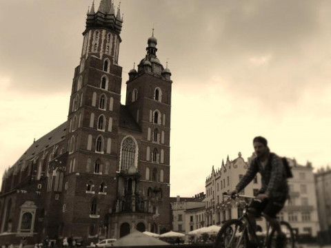 ‘Poland has the most polluted air in the world.’ Claim by ‘ZhS Premium’ Fact-Checked