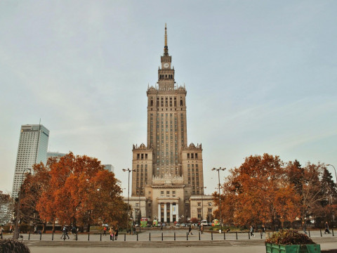 СТБ: Пакупніцкая здольнасць у Польшчы падае. Праверылі, ці так гэта, і параўналі з Беларуссю