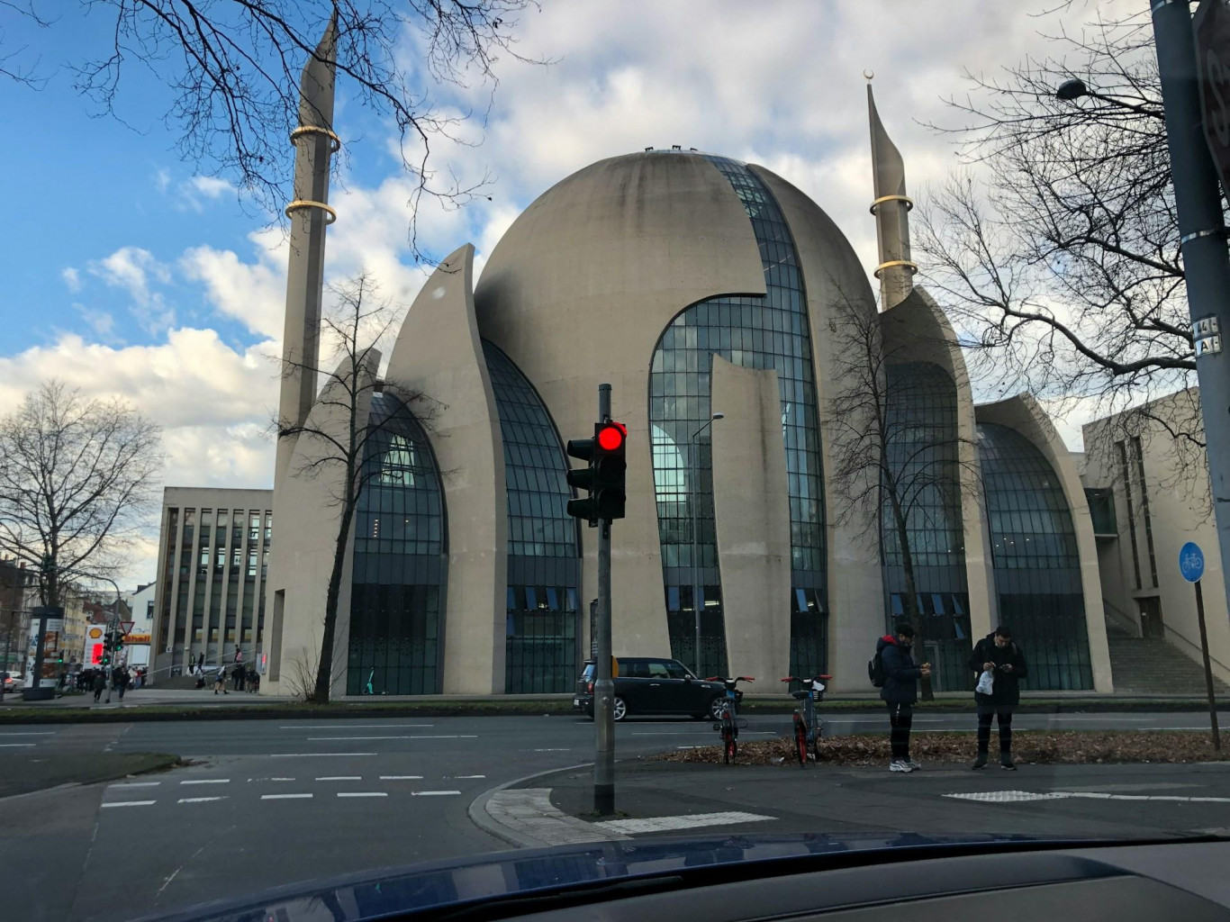 More mosques than churches in Germany? We verified the stats behind national security expert Tishchenko's claims