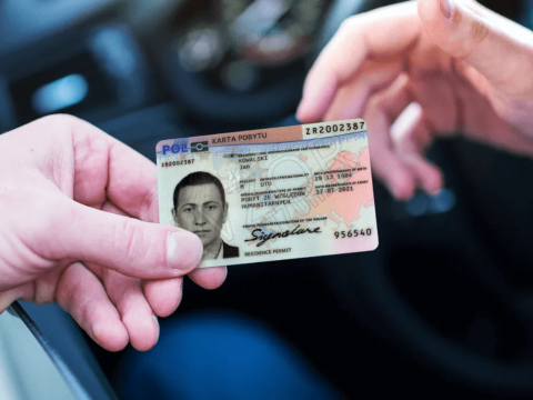 «ЖС Premium» позлорадствовал, что «змагары» больше не получат убежище в Польше, но не учел нюансы