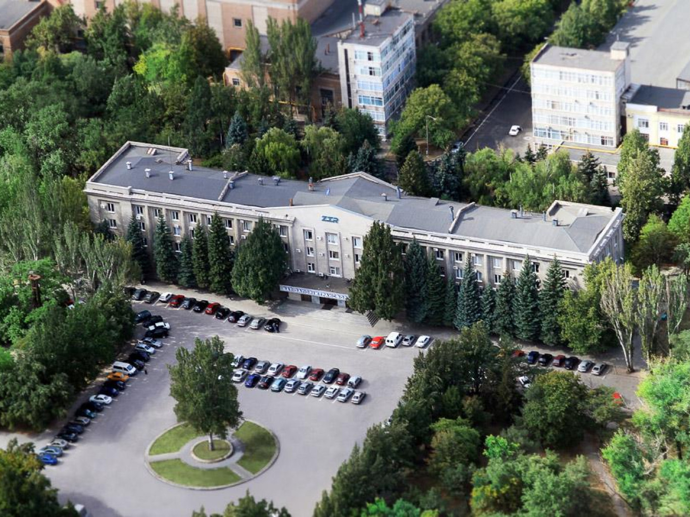 Вядоўца «Беларусь 1» пералічыў прадпрыемствы Украіны, якія зачыніліся. Мы знайшлі сярод іх працуючыя