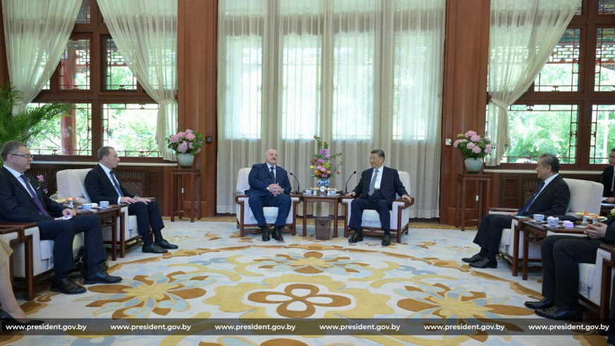 Is Lukashenko really the second guest after Putin at Xi Jinping’s private residence? We fact-checked the CTV anchor’s statement