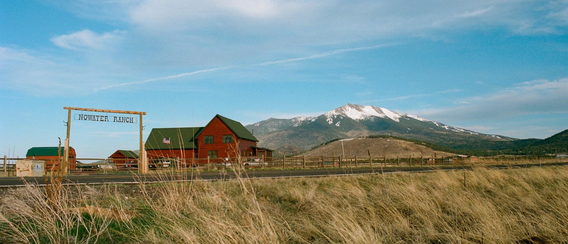 Top fakes of the week 10 November Did Ukraine's president buy an $80 million farm? How Zelensky (didn't) make it into the top 10 of America's landowners The original source of the information was a cloned real estate agency website.