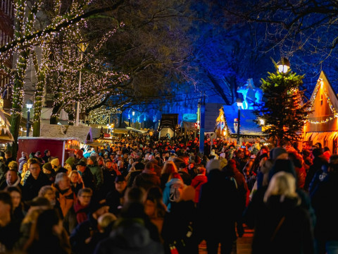 No lights, no markets. How CTV made up an economic crisis in Germany over holiday lighting