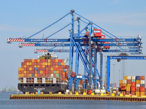 Лукашэнка прыпісаў Беларусі фармаванне амаль траціны бюджэту Літвы