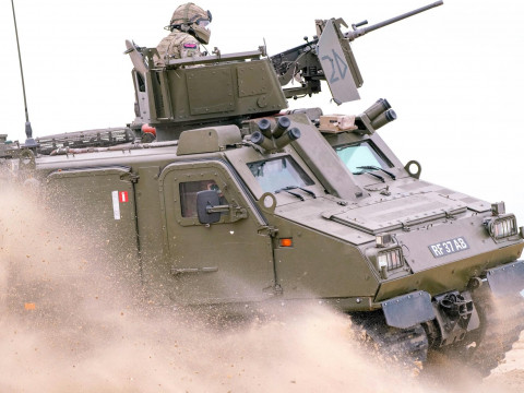 «Лютыя проста бабкі». Расказваючы пра планы Захаду атакаваць Беларусь, Азаронак перабольшыў выдаткі еўрапейцаў на абарону