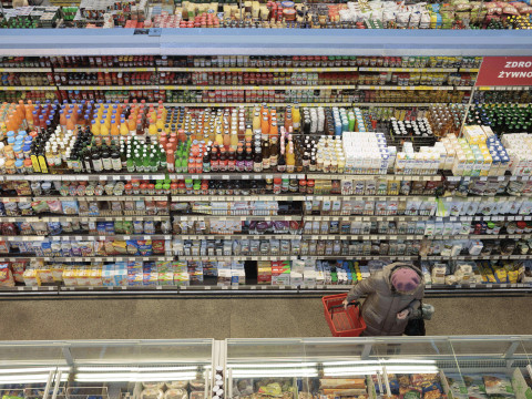 На СТВ рост цен в Польше назвали стремительным, хоть в Беларуси за два года продукты подорожали сильнее