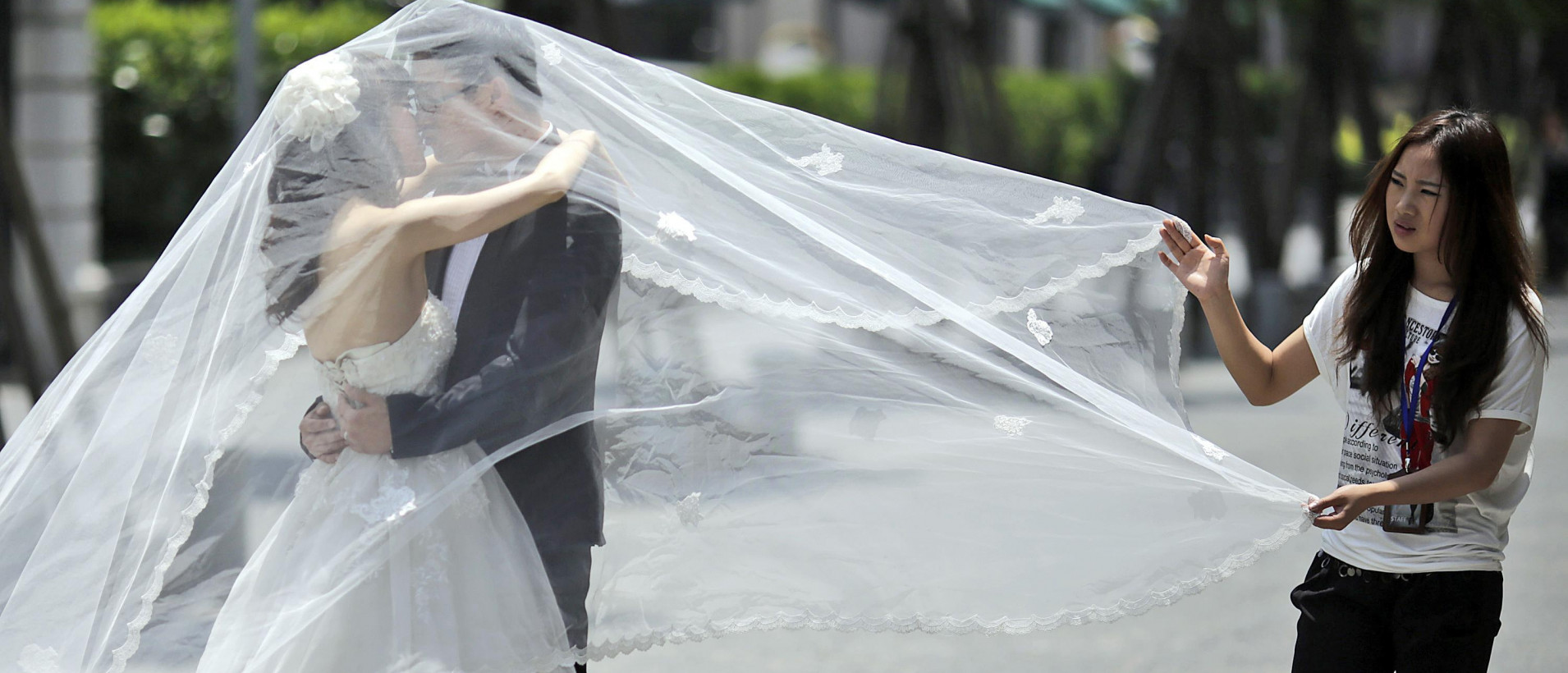 “Having more than one husband is permitted.” A Belarusian radio guest twisted China’s marriage norms