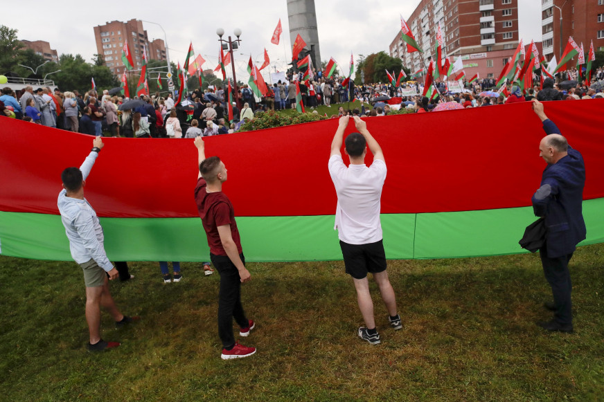 Рост ВВП за пятилетку на ОНТ подали как успех, хотя план власти выполнили лишь на треть