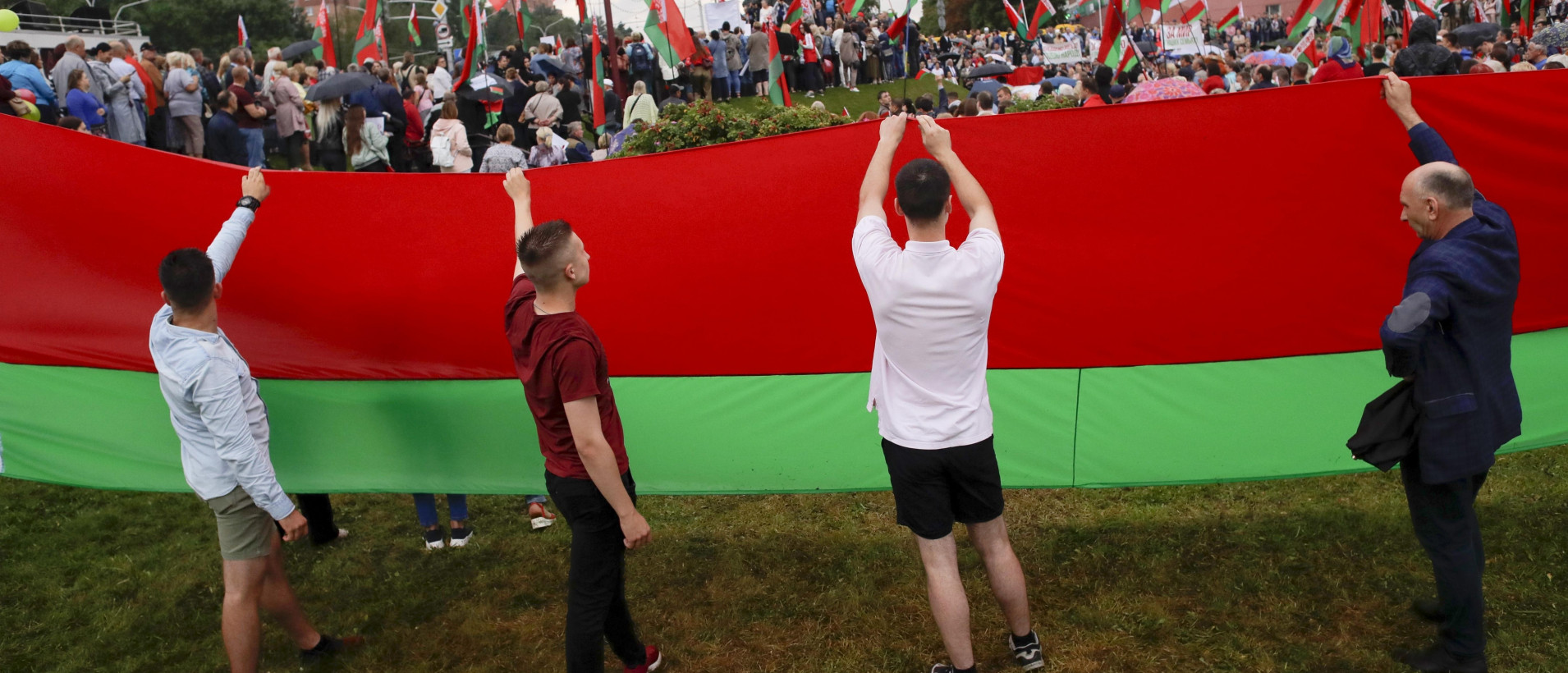 Top fakes of the week 19 March Although the authorities fulfilled the plan by only one third, GDP growth over the five-year period was presented on ONT (All-National TV) as a success. While the economies of Poland and Lithuania have grown by more than…