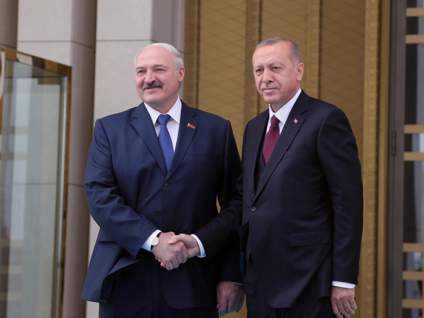 Утечка из Пентагона: Турция помогала Беларуси и России обходить международные санкции и обсуждала торговлю оружием с ЧВК «Вагнер»