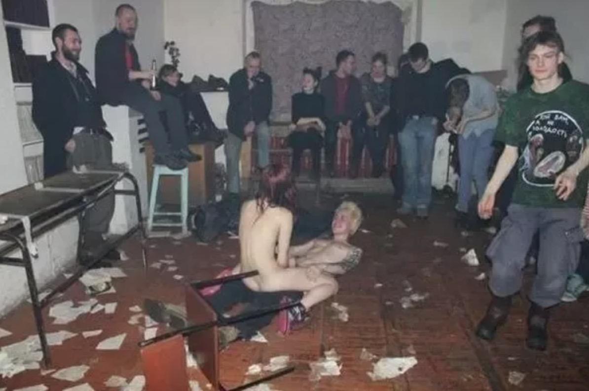 музыканты голые 